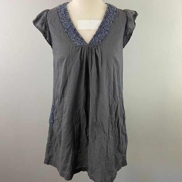 SNOB Grey V Neck Dress‎ with Pockets - Picture 2 of 9
